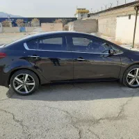 سراتو ۲۰۰۰ YDمدل ۲۰۱۷