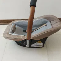 کریر و تخت تاشو نوزاد
