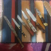 تعدادی چاقو قدیمی و مسقل فولادی