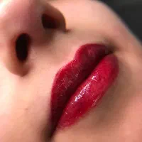 آرایش دائم (شیدینگ لب)