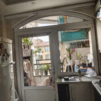 استاد کار در و پنجره دوجداره