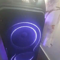 باند صوتی بزرگ انزو