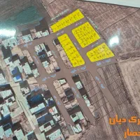 زمین در حصار