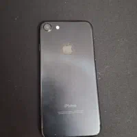 آیفن ۷ مشکی ۱۲۸ گیگ