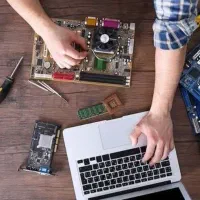 تعمیرات و خدمات تخصصی کامپیوتر و لپ‌تاپ