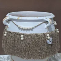 گلدان سفالی پتینه تزیین شده با نخ کنفی