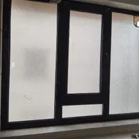 ساخت و تعمیر انواع درب و پنجره های یو پی وی سی|خدمات پیشه و مهارت|قم, قلعه یزدیها|دیوار