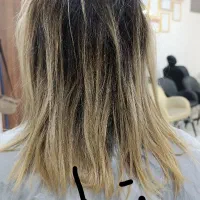 کراتین ناخن رنگو لایت|خدمات آرایشگری و زیبایی|اصفهان, شهرک کاوه|دیوار