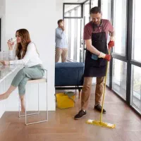 نظافتچی(فول) منزل و خدمات منزل