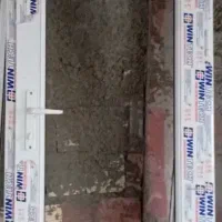 درب سرویس بهداشتی