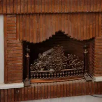 وسایل آشپزخونه شامل (کابینت ،هود،گاز پنج شعله و