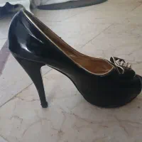 سه جفت کفش نو یکبار استفاده شده