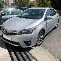 تویوتا کرولا ۲۰۱۵