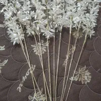 ده شاخه گل کریستال و گلدان چوبی