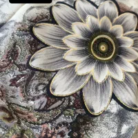 پارچه چادری مشکی و گلدار