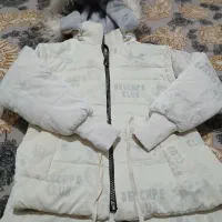 کاپشن رنگ سفید تبدیل به پافر میشه