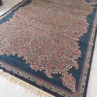فرش ۹ متری زمینه سورمه ای نونوآک قالی سلیمان