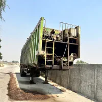 سمی تریل حمل زباله