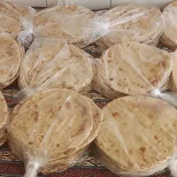 نان خانگی وکنجد با کیفیت وماندگاری بالا