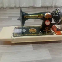 چرخ خیاطی نو وساعت دیواری