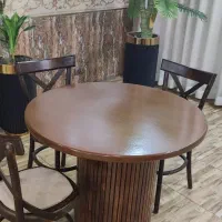 تعداد ۶ عدد میز گرد بصورت یکجا