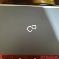 لپ تاب فوجیتسو مدل H760