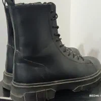 نیم بوت مردانه Bershka در حد نو  مناسب 44/43