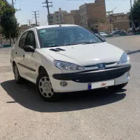 پژو 206