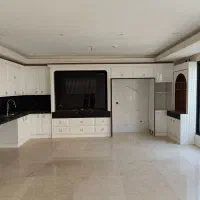 کردستان-130متر3خواب-2عد-پارکینگ-سندی