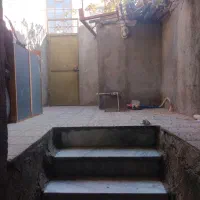 زیرزمین اجارهای 75متری ورودی جدا نور خوب