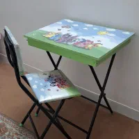 میز تحریر بچه‌گانه