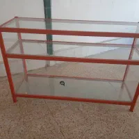 ویترین سه طبقه در اندازه یک در یک ونیم