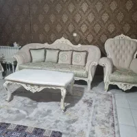 فروش مبلمان کلاسیک وفرش