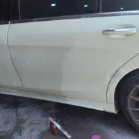 رنگ آمیز خودرو هستم دنبال مغازه هستم
