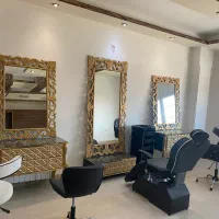 تجهیزات ووسایل کامل سالن آرایشگاه|آرایشگاه و سالنهای زیبایی|لاهیجان, شیخ زاهد|دیوار