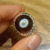 انگشتر جزع کهنه