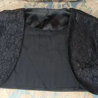 کت کوتاه روی لباس مجلسی