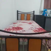 تخت فلزی یک نفره