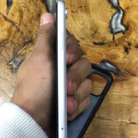 ایفون xr|موبایل|ری, سرتخت|دیوار