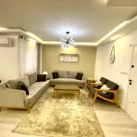 85-متری-در-122