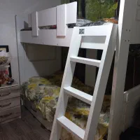 تخت دو طبقه رنگ سفید