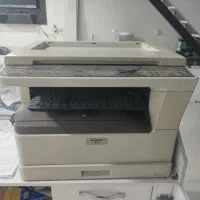 فروش لوازم اداری ( صندلی و پرینتر )