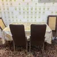 میز و صندلی ناهارخوری سالم و تمیز|میز و صندلی غذاخوری|قائمشهر, |دیوار