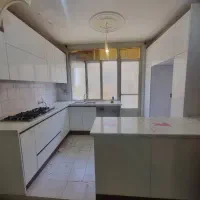 ۶۰ متر /۲ خوابه/ پارکینگ دار/آذربایجان