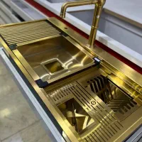 سینک باکسی طلایی