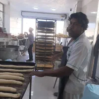 استخدام یه فروشنده خانم جهت همکاری در فروشگاه