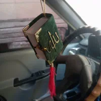 اویز خودرو