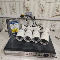 دوربین و دستگاه