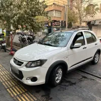 کوییک R-سفید مشکی-پارس خودرویی