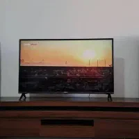 تلویزیون|تلویزیون و پروژکتور|پرند, فاز ۲|دیوار